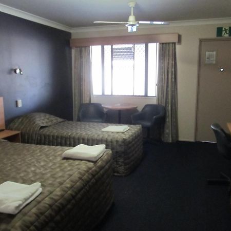 Sunpalms Motel Rockhampton Kamer foto