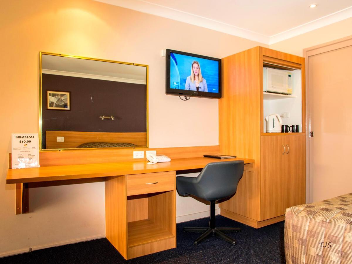Sunpalms Motel Rockhampton Buitenkant foto
