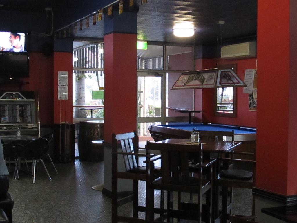 Sunpalms Motel Rockhampton Buitenkant foto