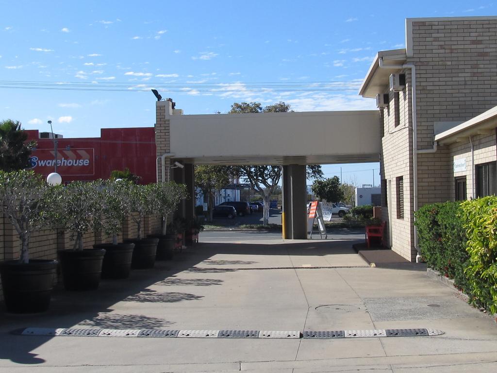 Sunpalms Motel Rockhampton Buitenkant foto